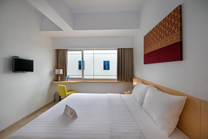 Whiz Hotel Sudirman Pekanbaru - Oda