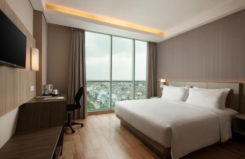 Hotel Santika Radial Palembang - Oda