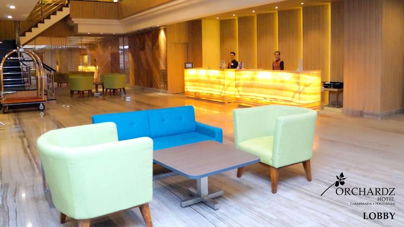 Orchardz Hotel Gajahmada - Lobi