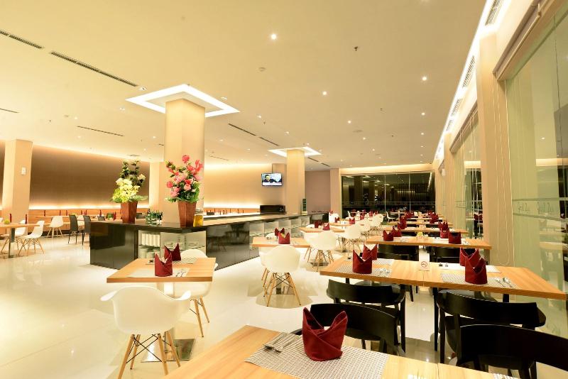 Grand Zuri Lahat - Restoran
