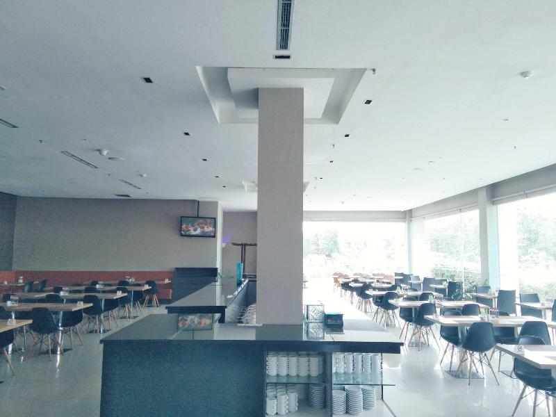 Grand Zuri Lahat - Restoran