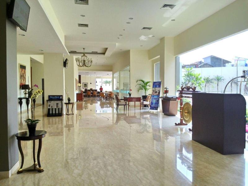 Horison Sukabumi - Lobi