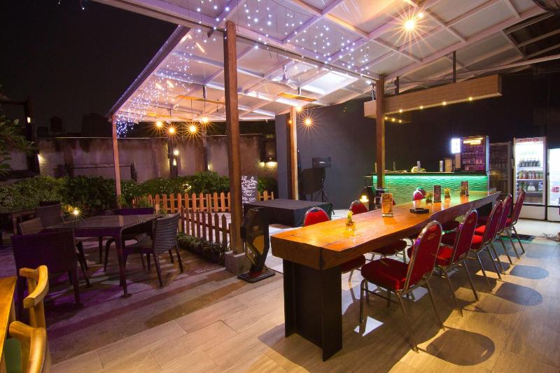 Fovere Puri Semarang - Restoran