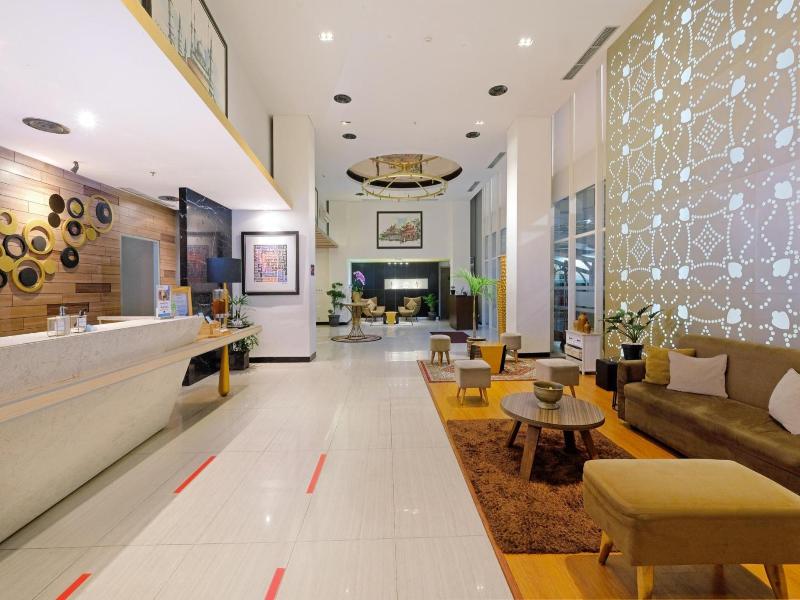 Pesonna Hotel Semarang - Lobi