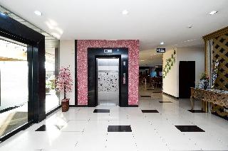 Capital O 1571 Utc Hotel Semarang fotoÄŸrafÄ±