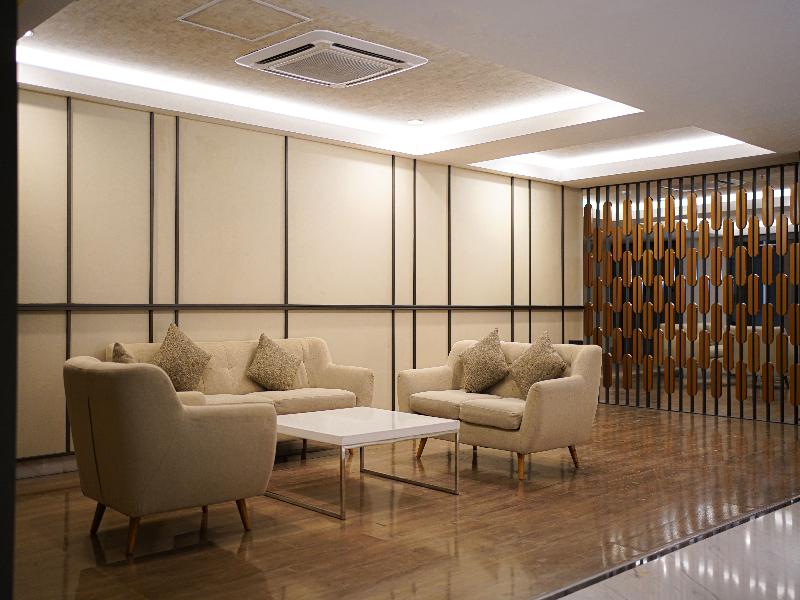 Harris Hotel Samarinda - Lobi