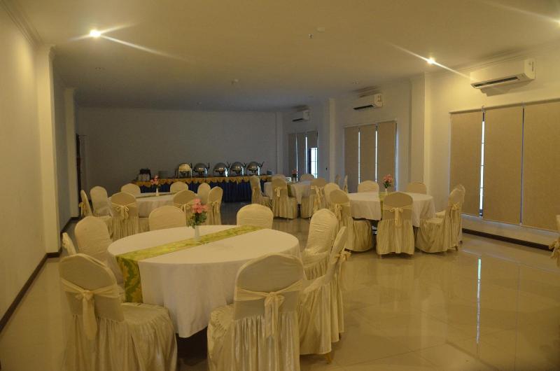 Royal Park Hotel - Genel