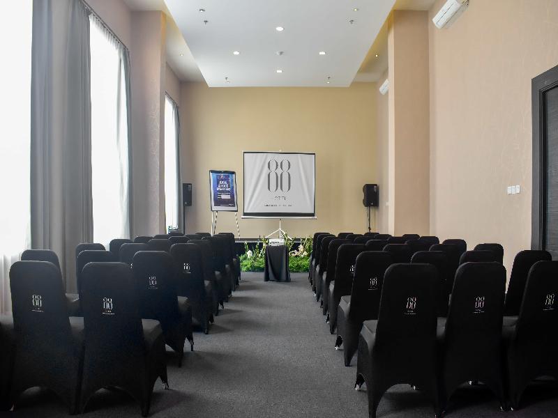 Hotel 88 Kedungsari - Toplantı