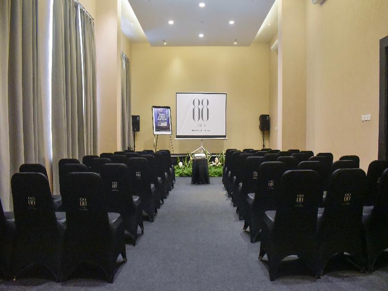 Hotel 88 Kedungsari - Toplantı