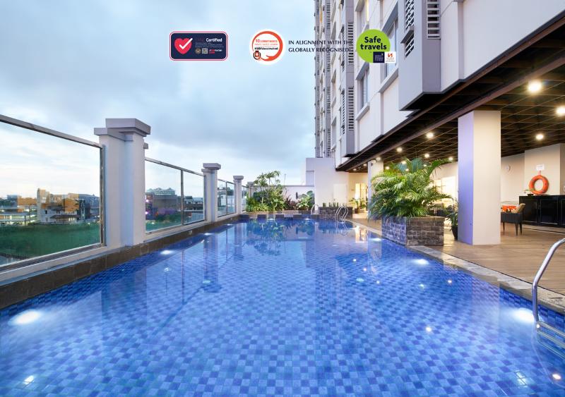 Swiss-Belinn Tunjungan Surabaya - Havuz