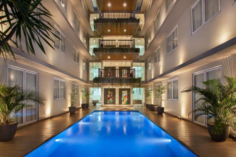 Nite and Day Residence Alam Sutera - Aktivite