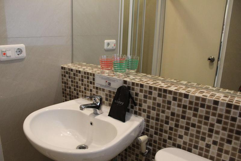 Nite and Day Residence Alam Sutera - Oda
