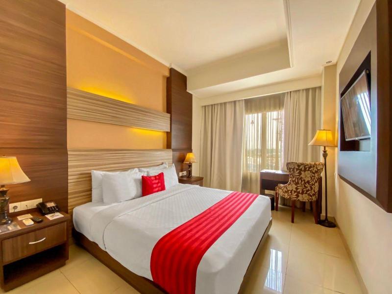 Sapphire Sky Hotel BSD City - Oda