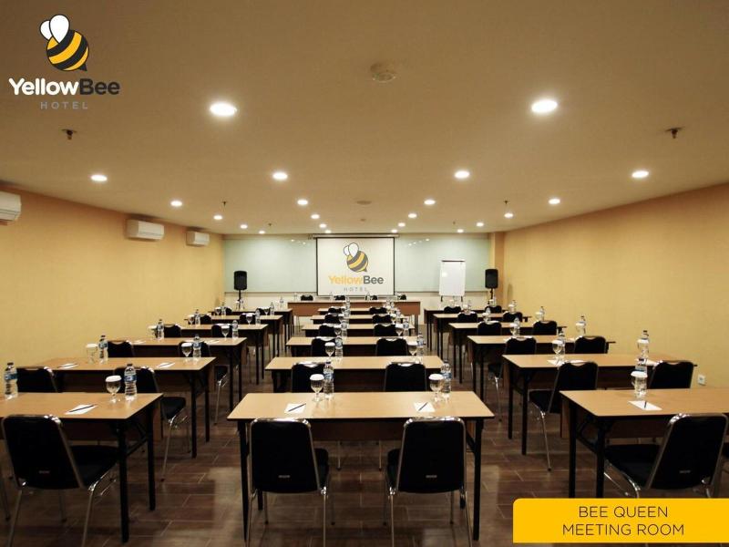 Yellow Bee Hotel Tangerang - Toplantı