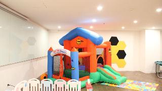 Yellow Bee Hotel Tangerang fotoÄŸrafÄ±
