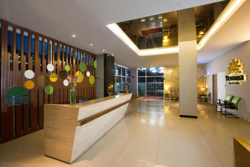 Pesonna Hotel Tegal - Lobi