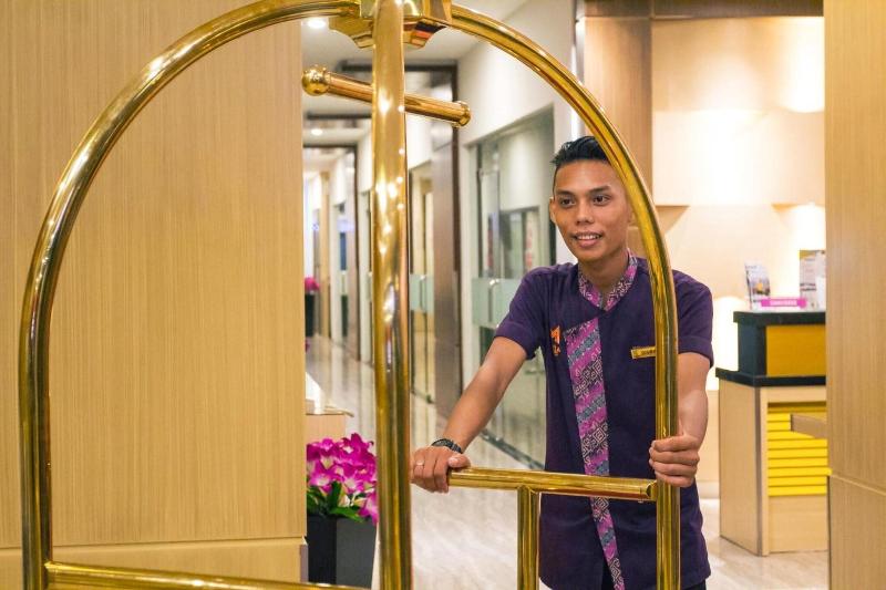 Milia Hotel Tarakan - Lobi