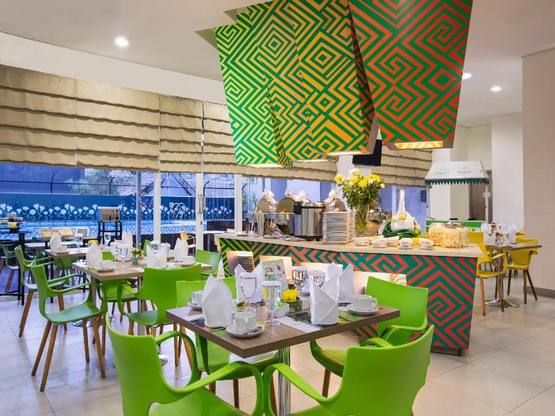 KHAS Makassar Hotel - Restoran