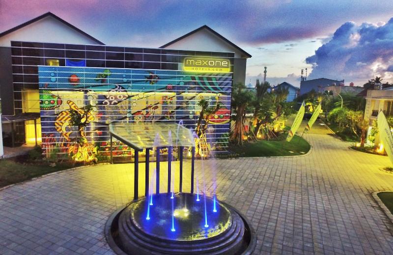 MaxOne Resort Delia - Teras