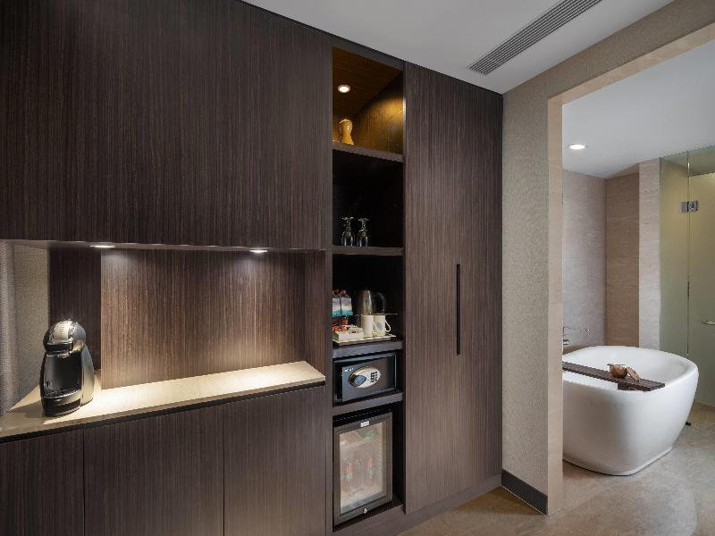 Melia Makassar - Oda