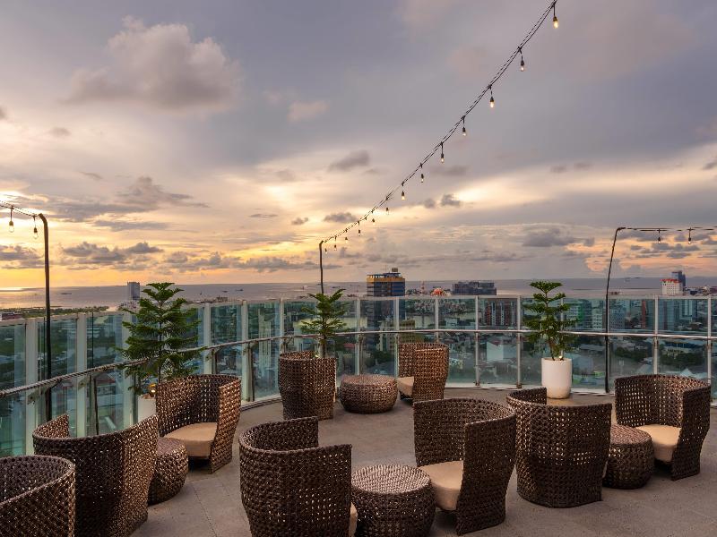 Melia Makassar - Restoran