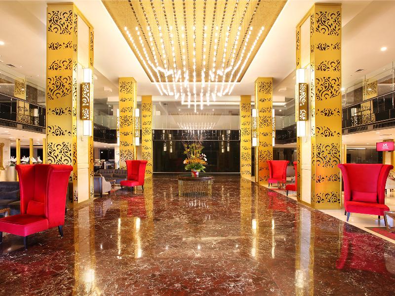 Swiss-Belhotel Makassar - Lobi