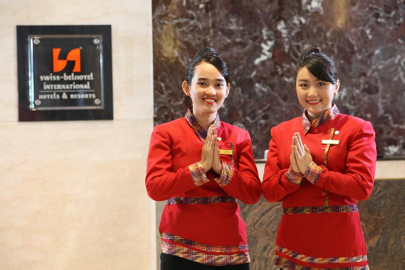 Swiss-Belhotel Makassar - Lobi