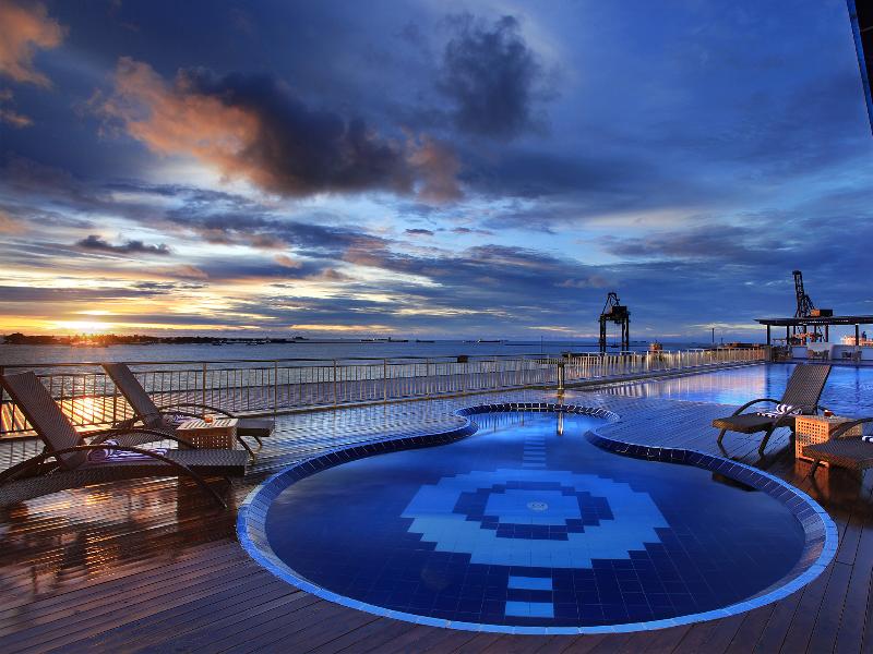 Swiss-Belhotel Makassar - Havuz