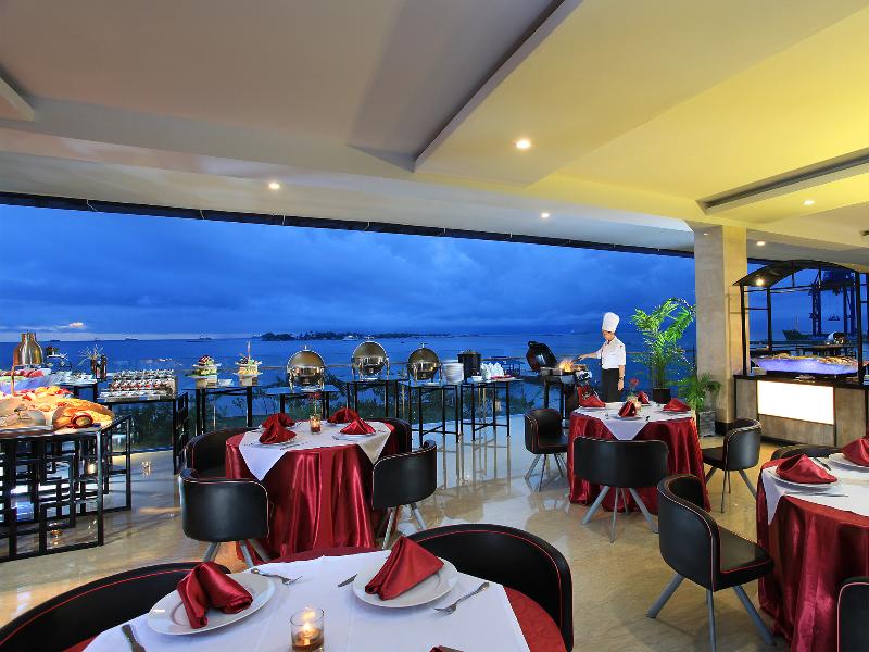 Swiss-Belhotel Makassar - Teras