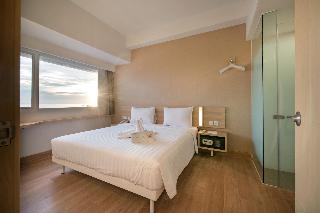 Whiz Prime Hasanudin Makassar fotoÄŸrafÄ±