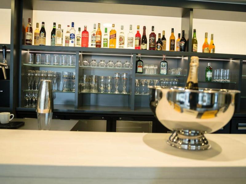 B&B Hotel Frankfurt-Airport - Bar