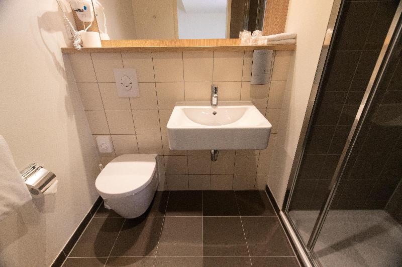 B&B Hotel Frankfurt-Airport - Oda