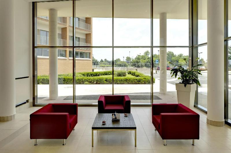 Inn Naples Airport - Lobi