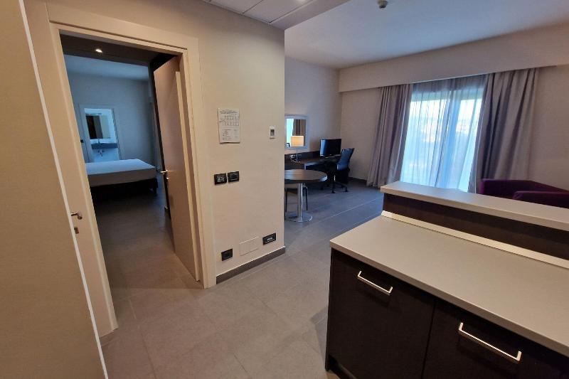 Inn Naples Airport - Oda
