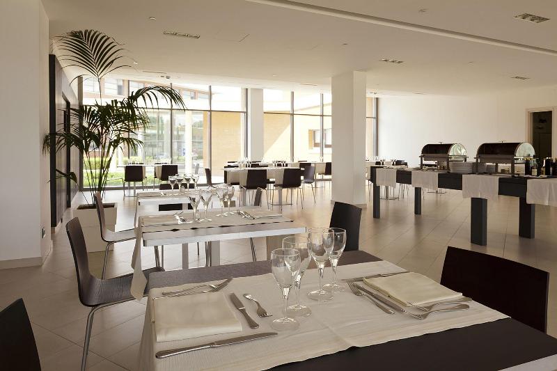 Inn Naples Airport - Restoran