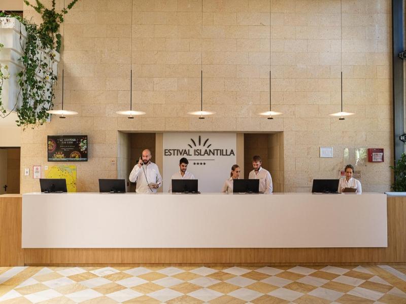 Estival Islantilla - Lobi