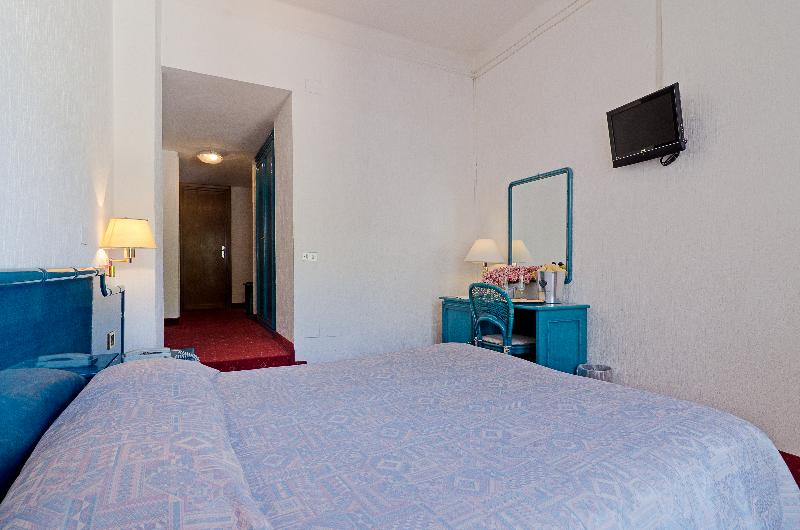 Hotel Ariston Montecarlo - Oda