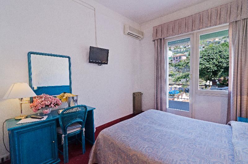 Hotel Ariston Montecarlo - Oda