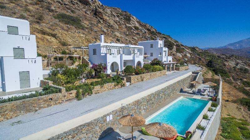 Halcyon Villas - Genel