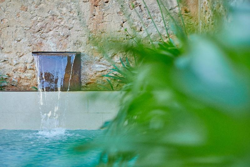Sa Creu Nova Petit Palais Art & Spa - Havuz