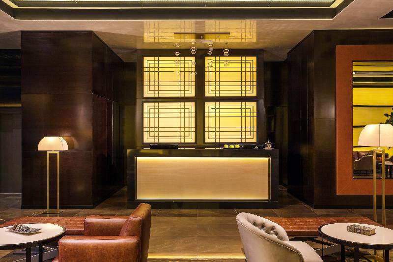 Saint Ten Hotel - Lobi