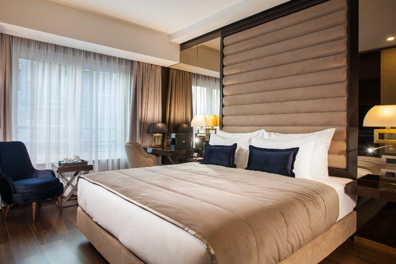 Saint Ten Hotel - Oda