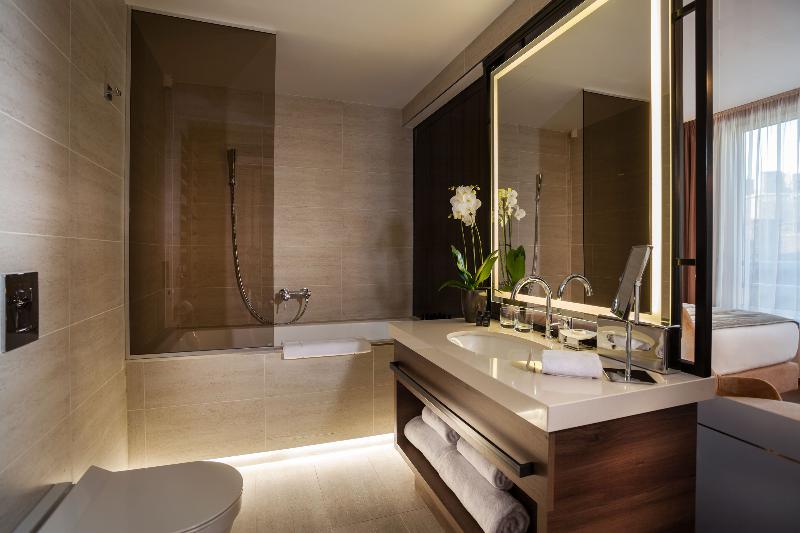 Saint Ten Hotel - Oda