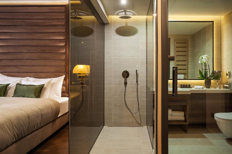 Saint Ten Hotel - Oda