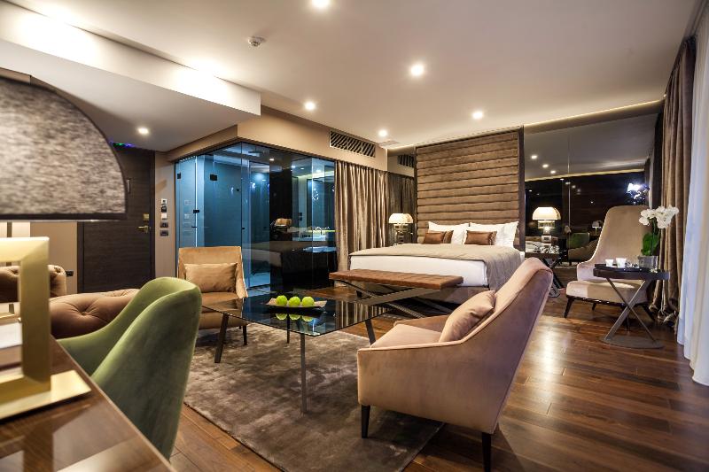 Saint Ten Hotel - Oda