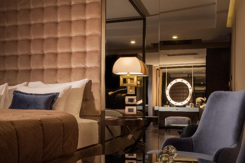 Saint Ten Hotel - Oda