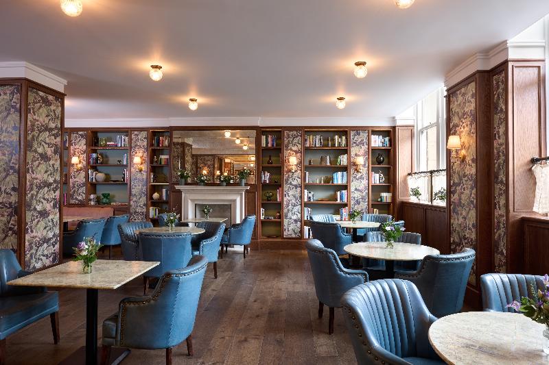 Balmoral Hotel - Bar