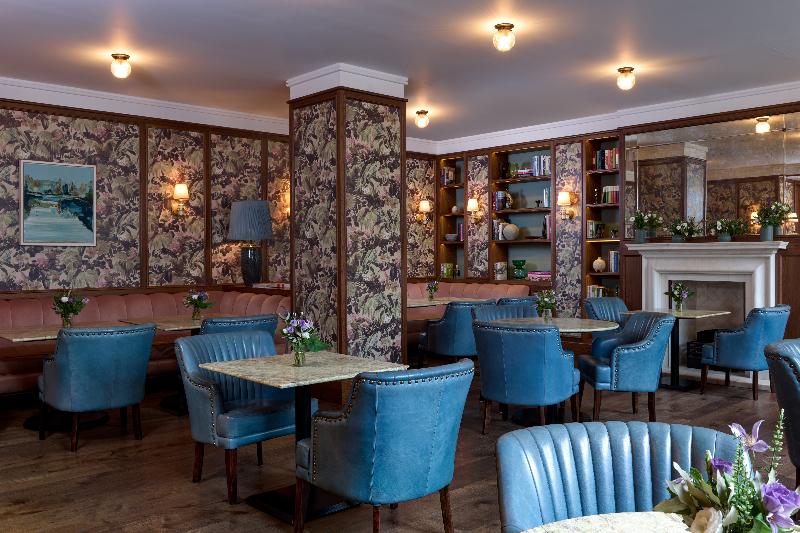 Balmoral Hotel - Bar