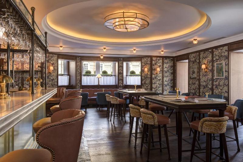 Balmoral Hotel - Bar