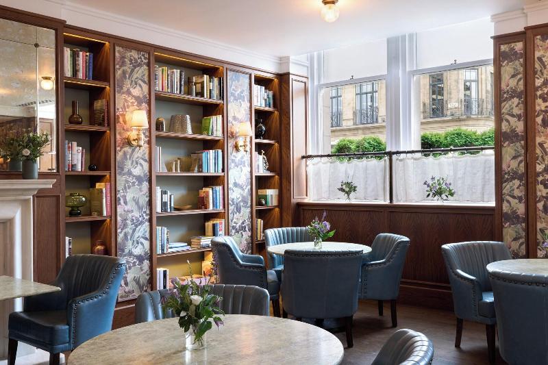 Balmoral Hotel - Bar